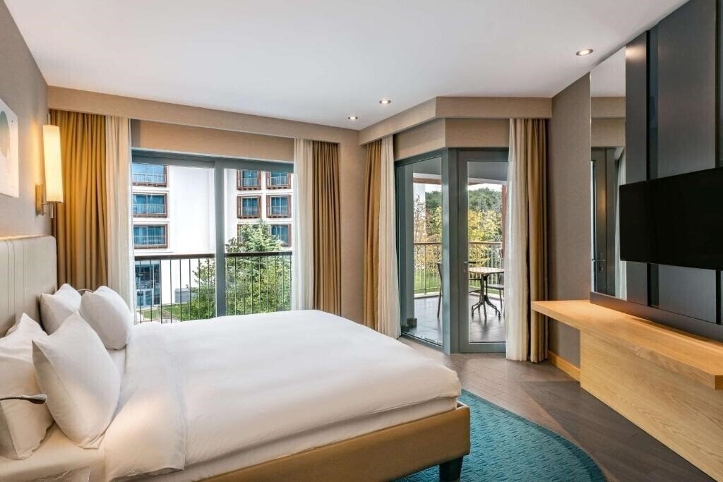 Фотография Radisson Blu Hotel & SPA Istanbul Tuzla 5*