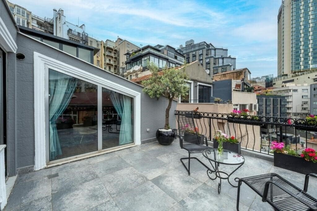 Картинка The Marions Suite 3*