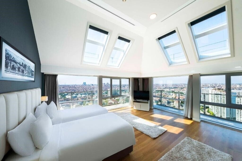 Фото Radisson Residences Avrupa Tem Istanbul 5*