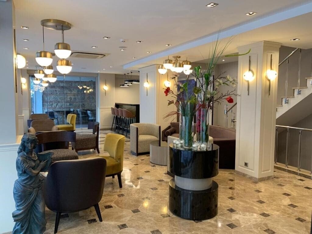 Картинка Regency World Suite & Hotel 4*