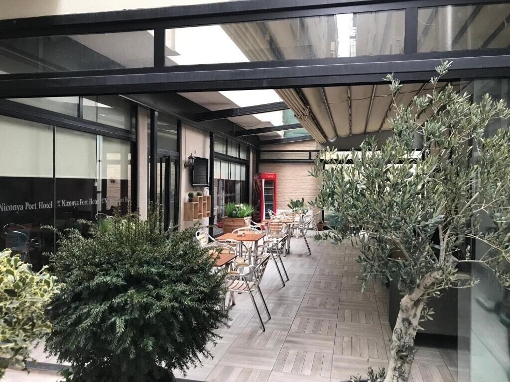 Картинка Niconya Port Suites & Hotel 3*