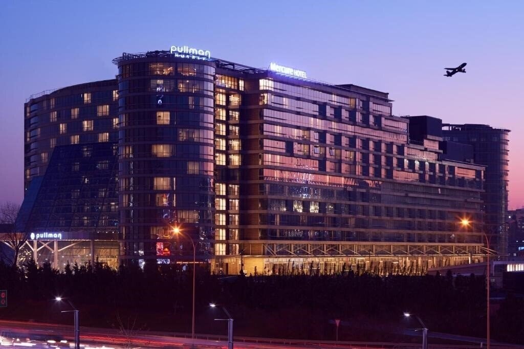 Готель Mercure Istanbul West & Convention Center 5*