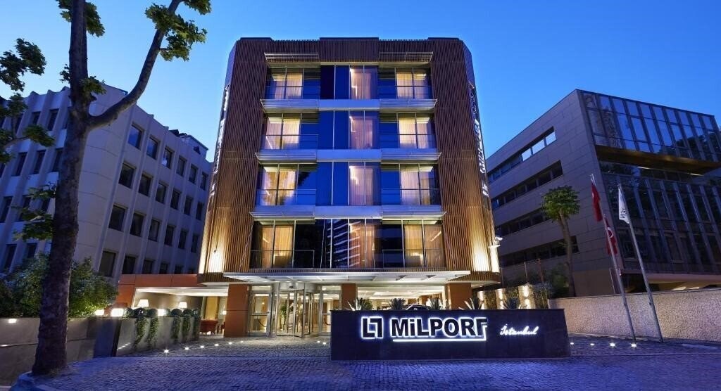 Готель Milport Hotel Levent 3*