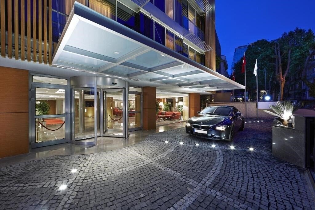 Готель Milport Hotel Levent 3*