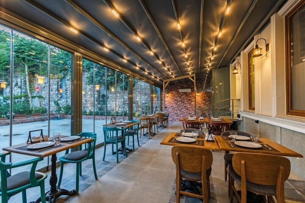 Изображение Obelisk Hotel & Suites 3*