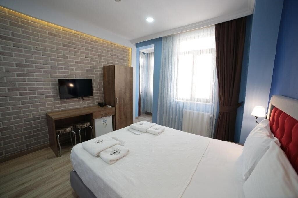 Фото Taksim Park Suites 2*