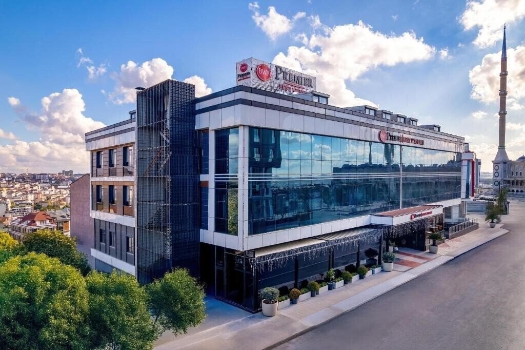 Фотография Best Western Premier Istanbul Airport Hidden Hills 4*