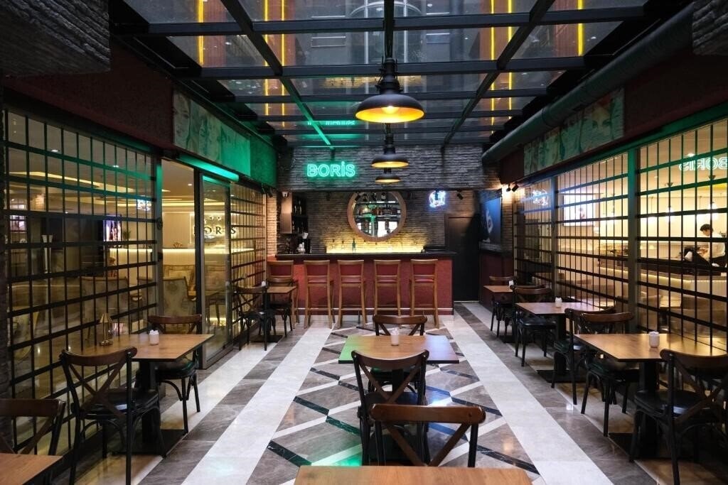 Картинка Boris Hotel 4*