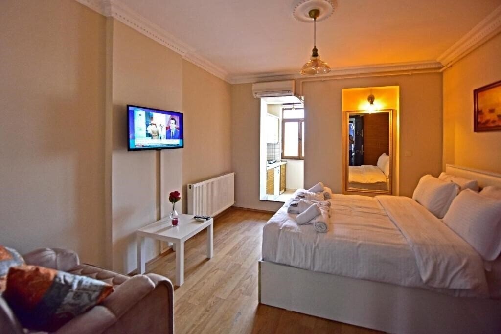 Фото Sunshine Taksim Suite (ex. More Residence Hotel 1) 4*