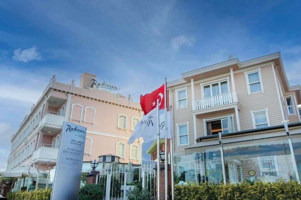 Отель Radisson Hotel Istanbul Sultanahmet (ex. Citadel Hotel, Citadel Hotel & Restaurant, Best Western Citadel Hotel) 4*