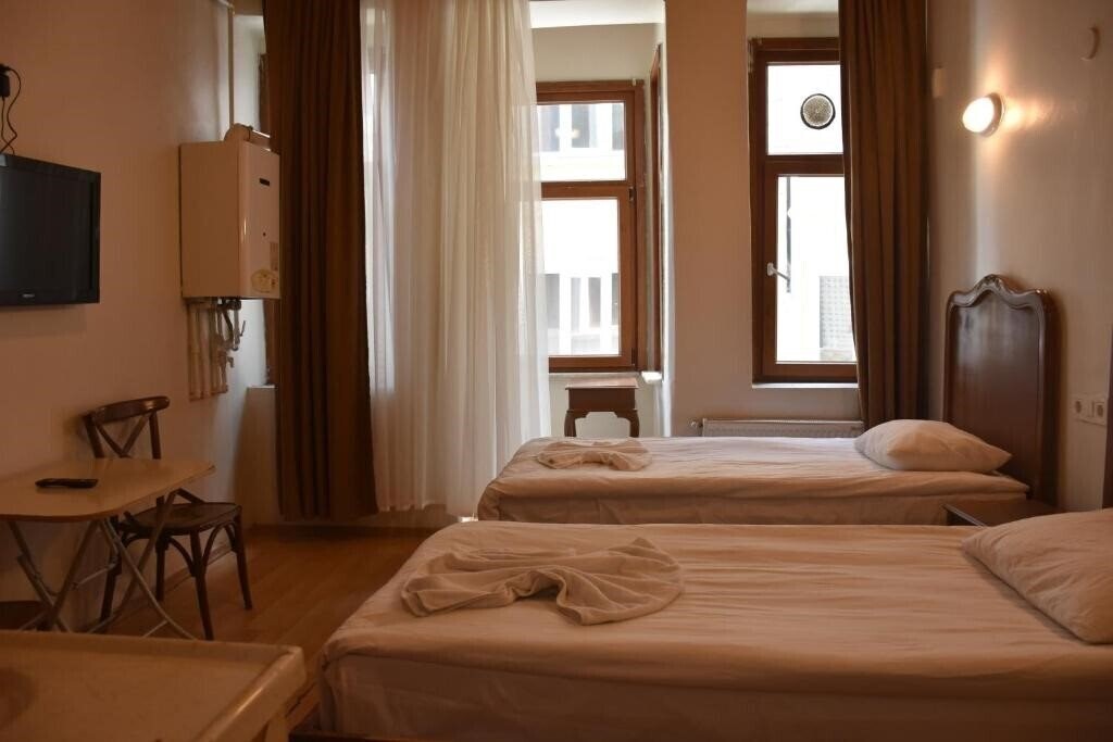 Фото Taksim Palace Hotel 2*