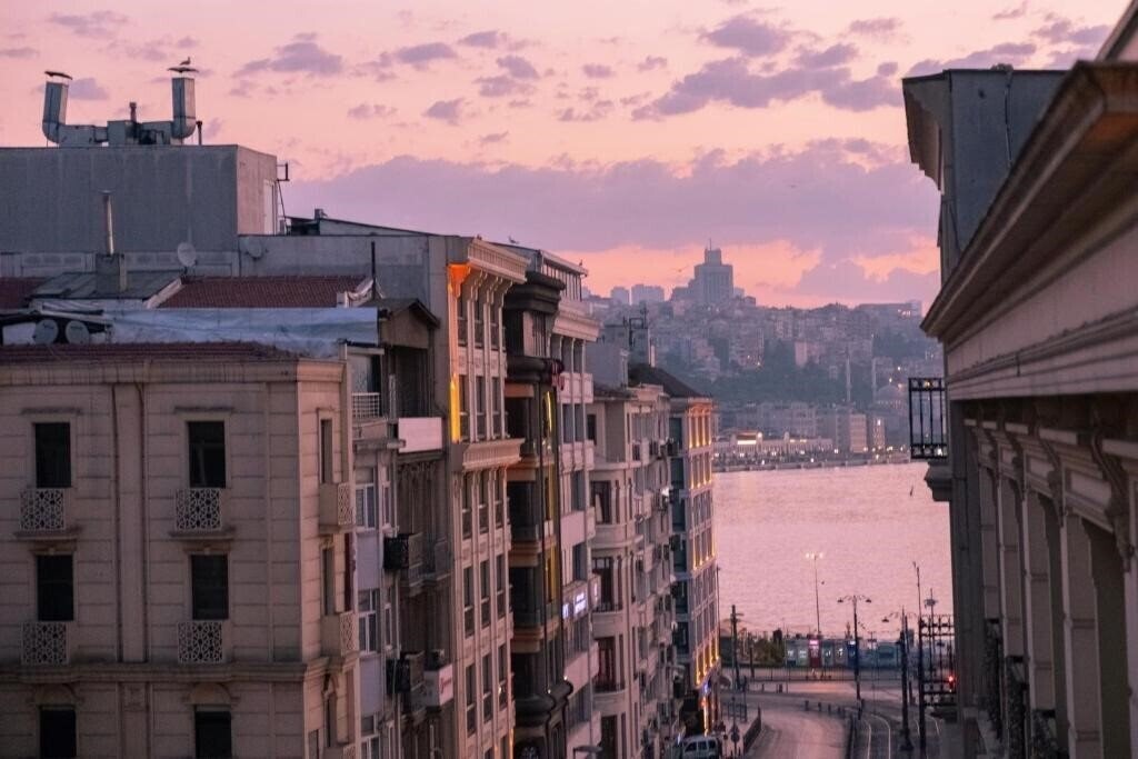 Картинка Felicity Hotel Istanbul (ex. Tarihi Isparta Palas) 3*