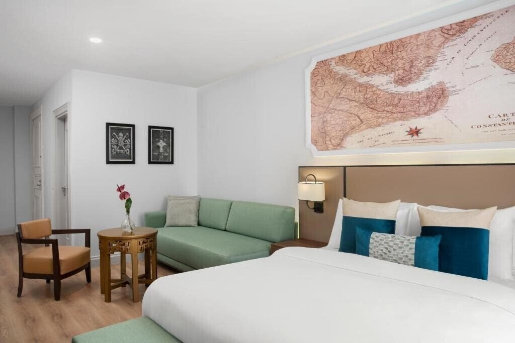 Отель Akka Suites 3*