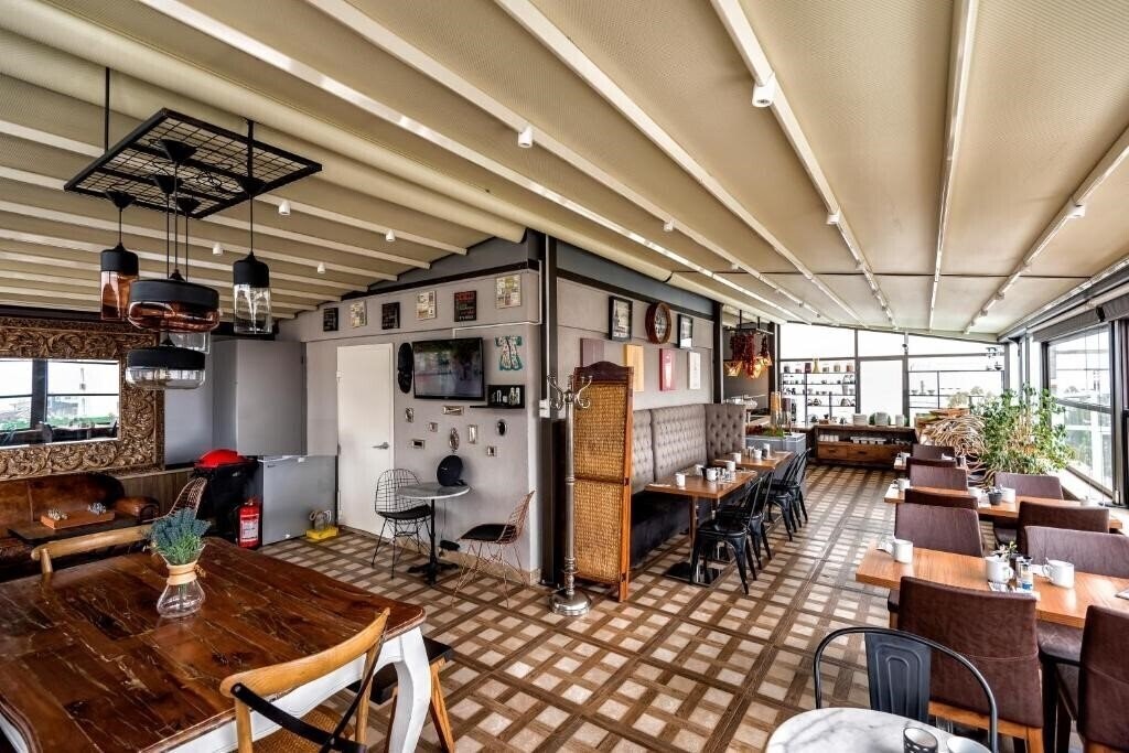 Готель Bguest Hotel Boutique 3*