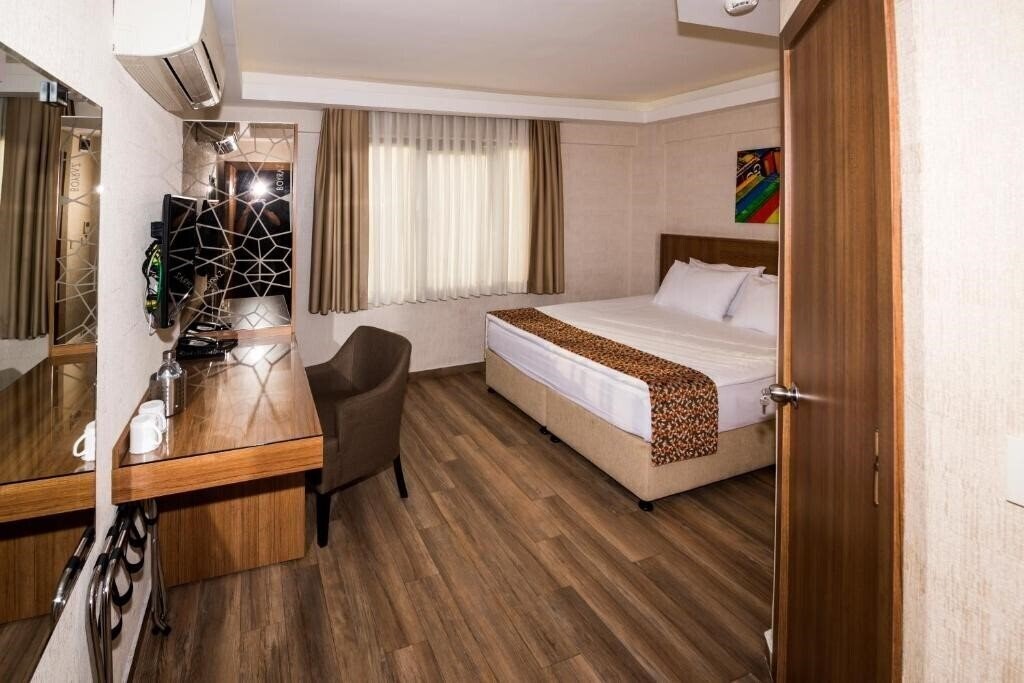 Фотографія Bguest Hotel Boutique 3*