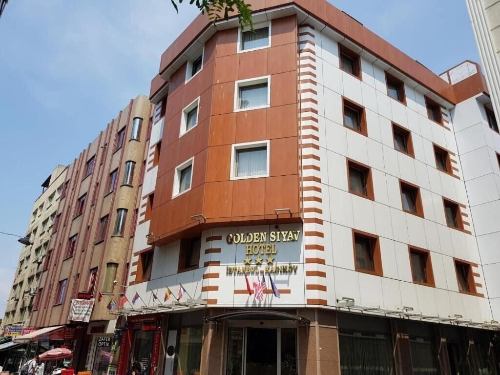Готель Golden Siyav Hotel 3*