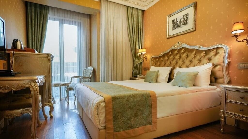 Фото Hotel Gritti Pera 3*