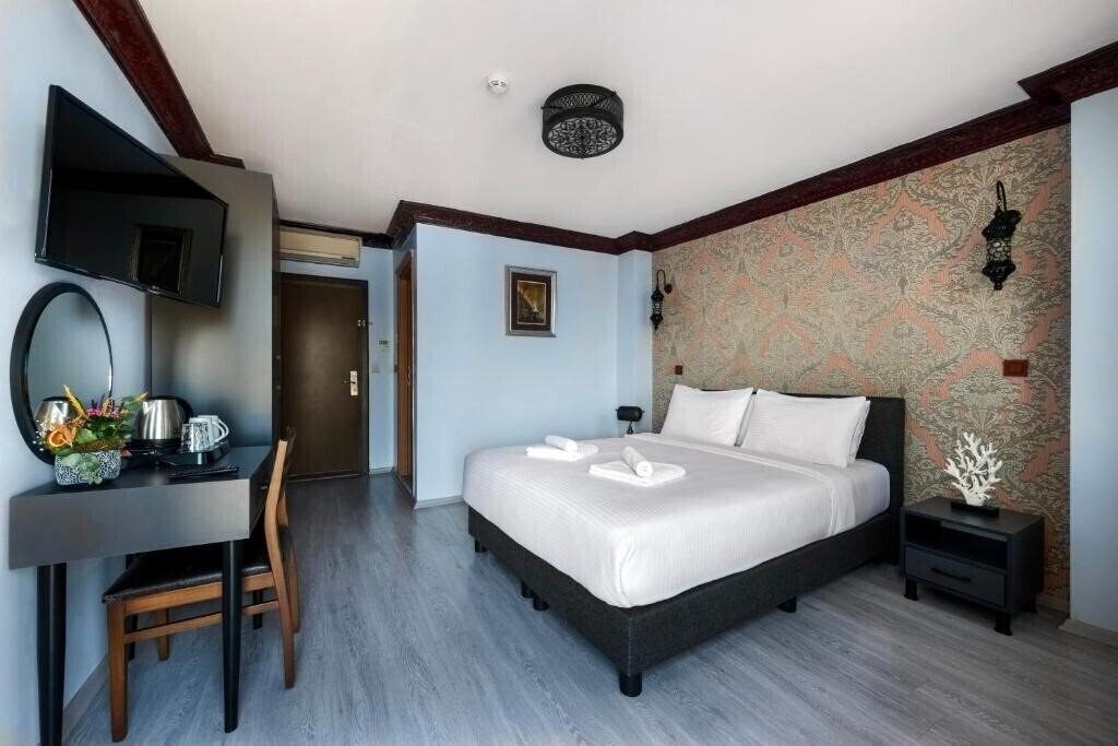 Фотография Mytra Hotel 3*