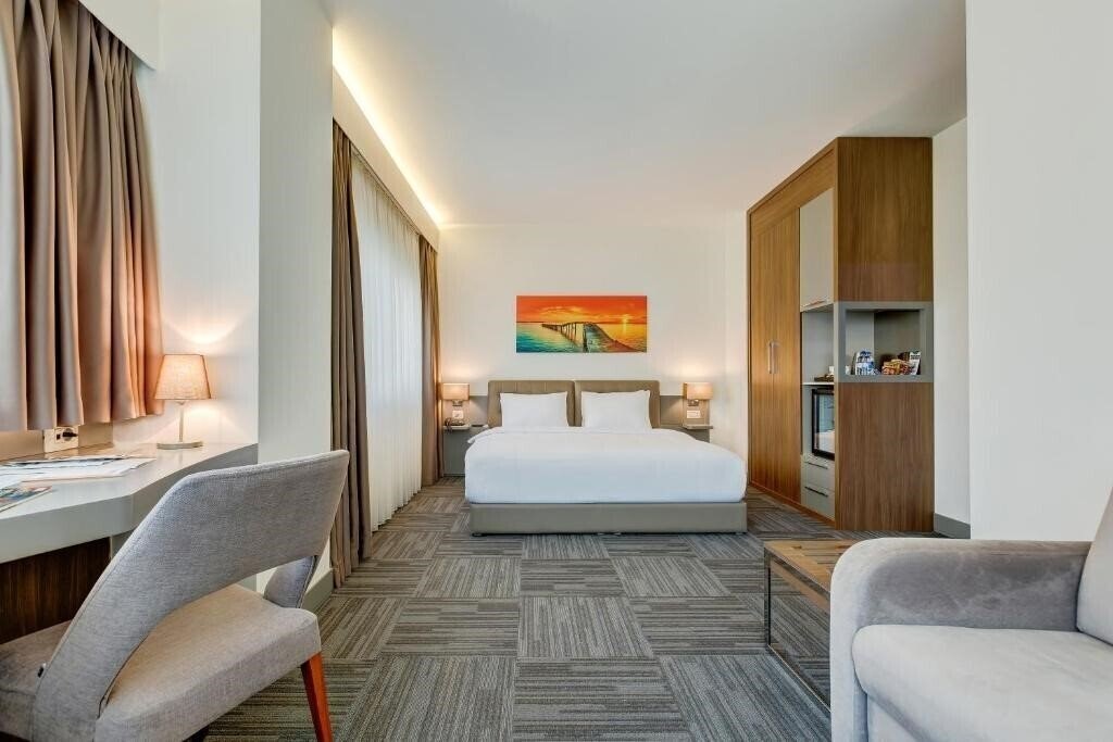 Фото Plus Hotel Bostanci Atasehir 3*