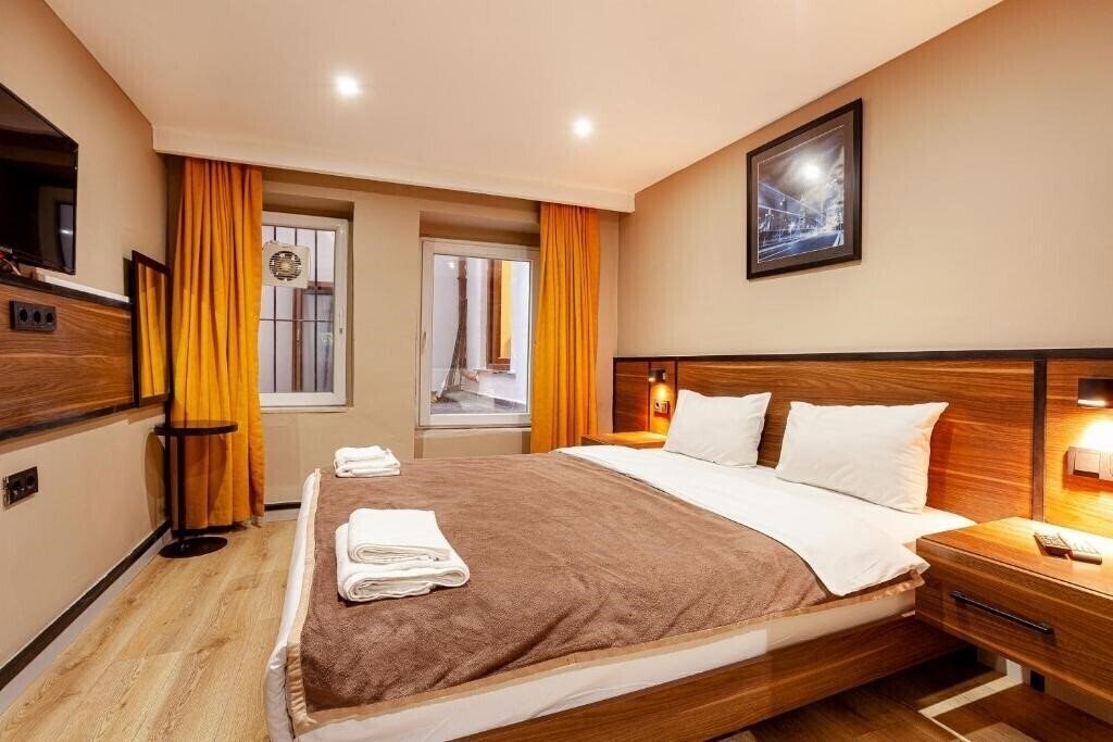 Фото Aram Kerasi Rooms 3*
