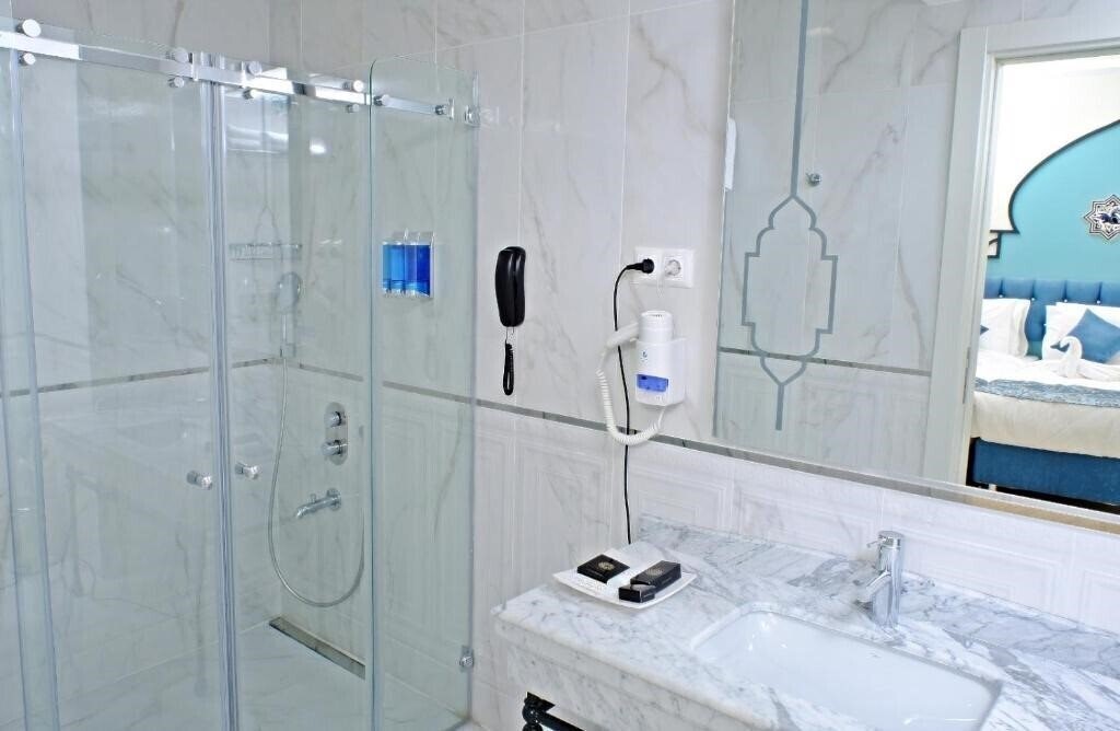 Фото Hotel Kralice 3*