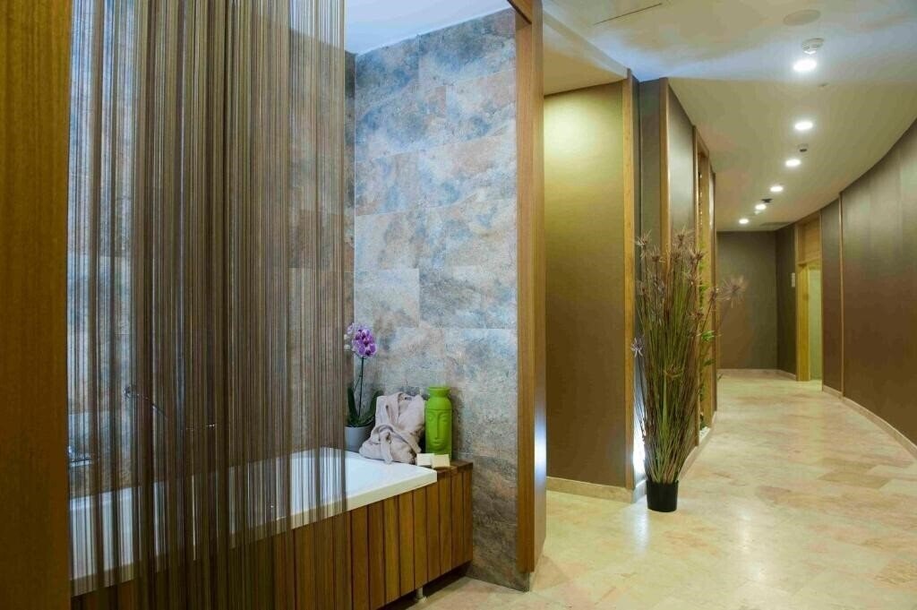 Фотографія Istanbul Medical Thermal Hotel 5*