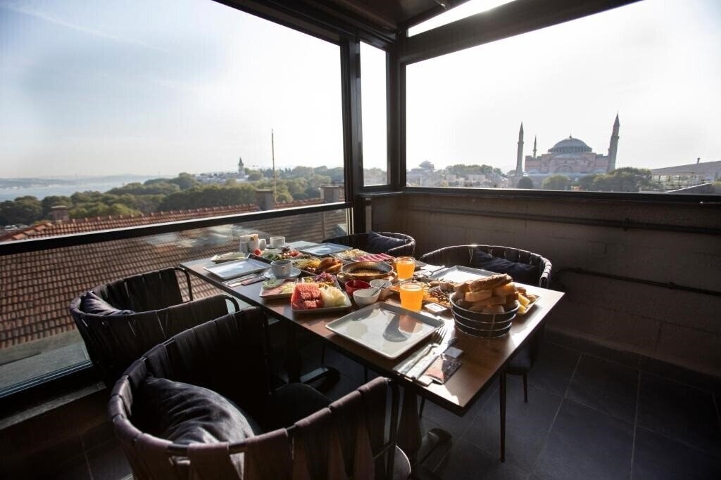 Фото No12 Hotel Sultanahmet 4*