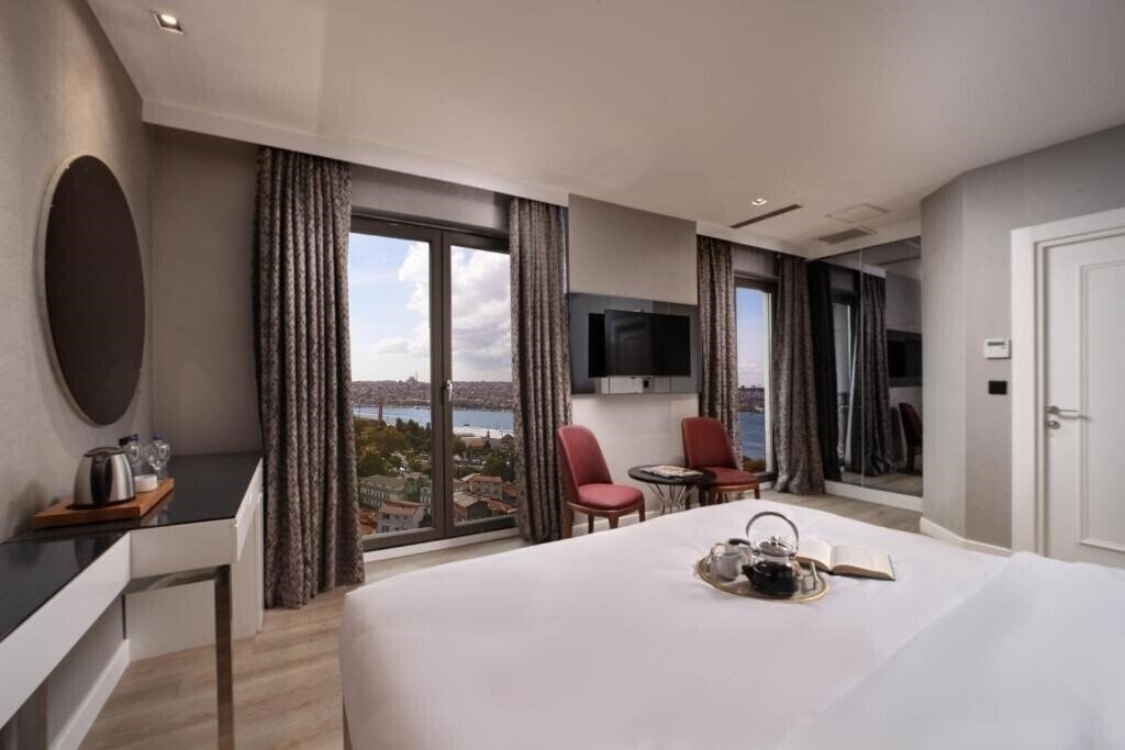 Картинка Dora Pera Hotel 4*