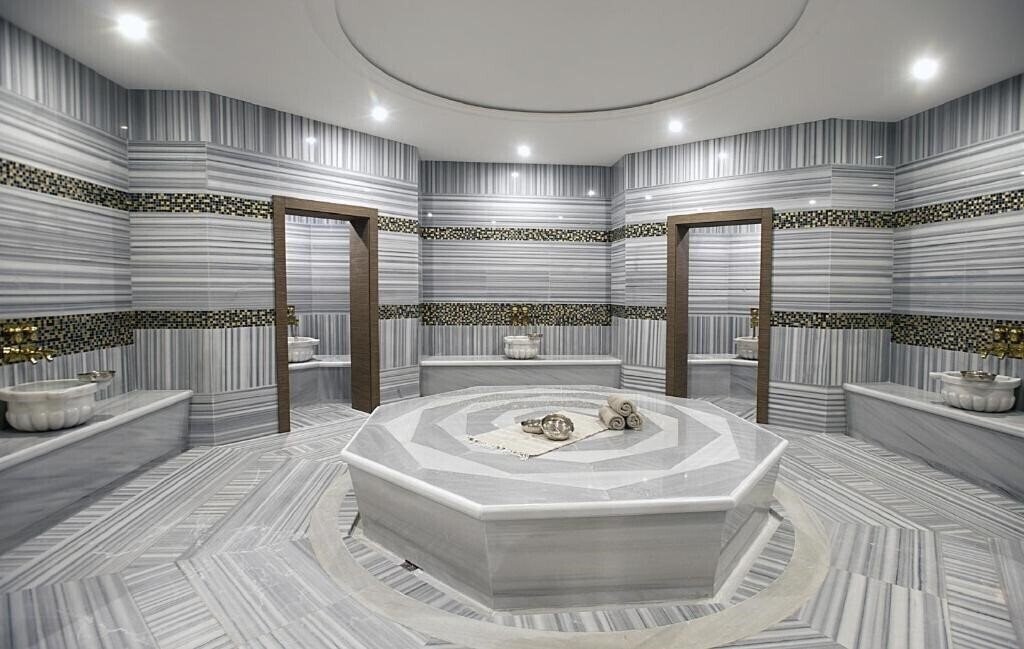 Фотографія Cevahir Hotel Istanbul Asia 5*