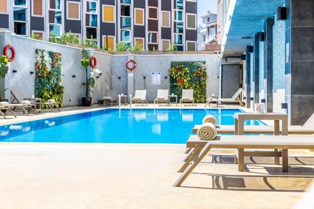 Фотографія Ramada Plaza by Wyndham Istanbul Sultanahmet 5*