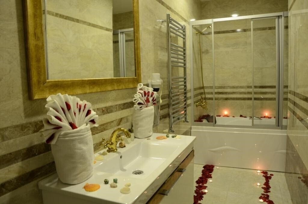 Зображення Gumus Palas Hotel (ex. Emirtimes Hotel Merkez) 4*