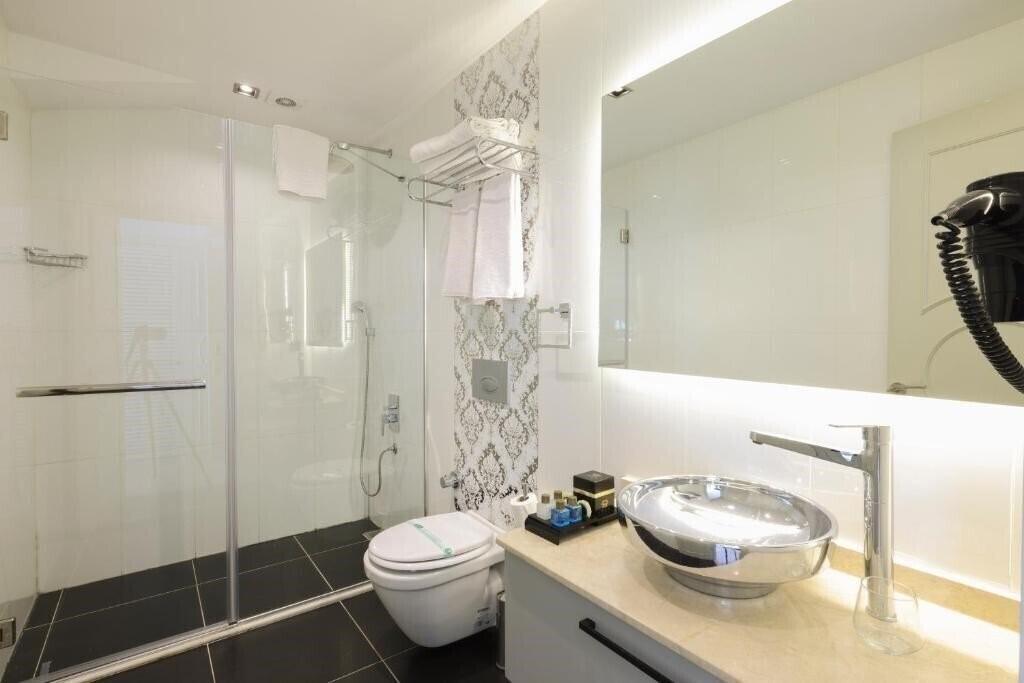 Фото Orka Taksim Suites & Hotel 4*