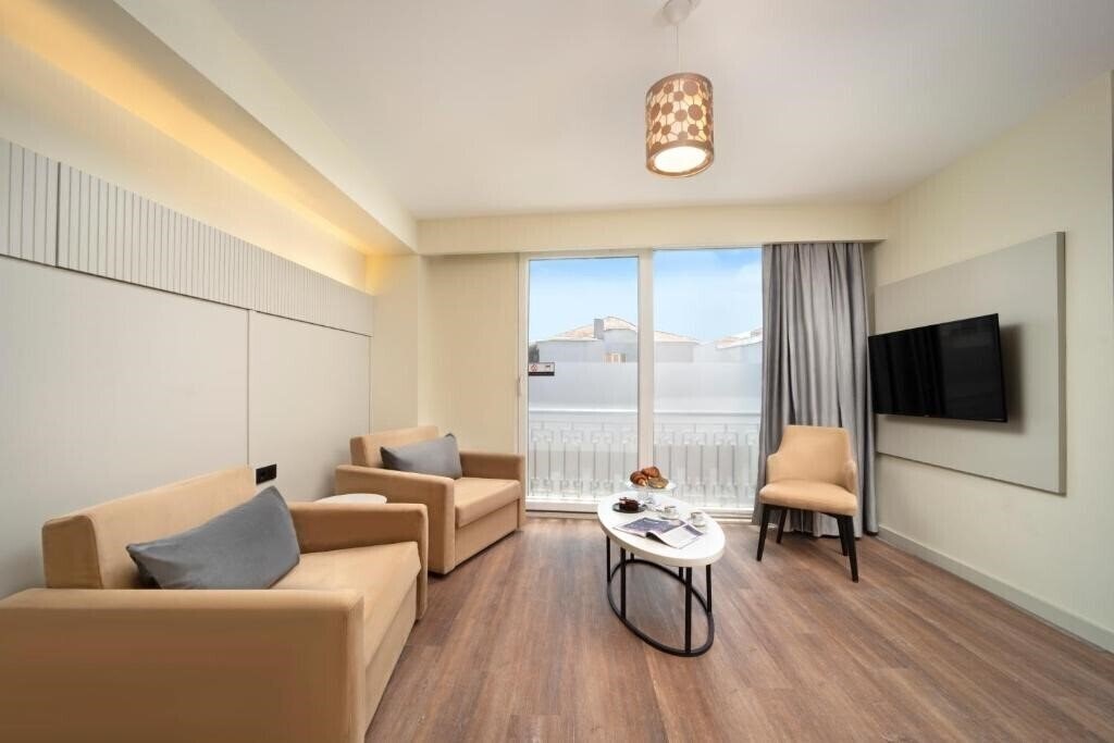 Картинка Orka Taksim Suites & Hotel 4*