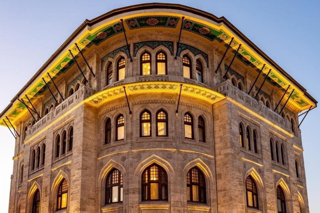 Отель Cronton Design Hotel Special 5*