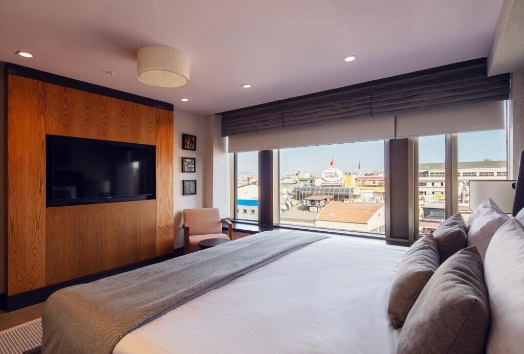 Фото Root Karakoy 3*