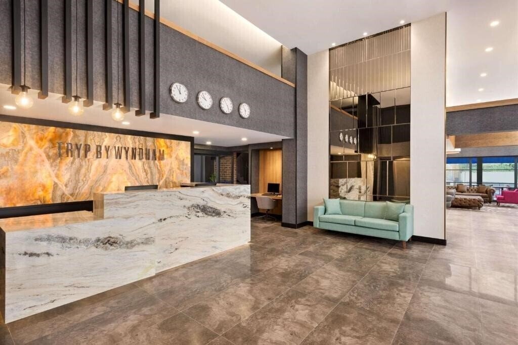 Фото Tryp By Wyndham Istanbul Atasehir 3*