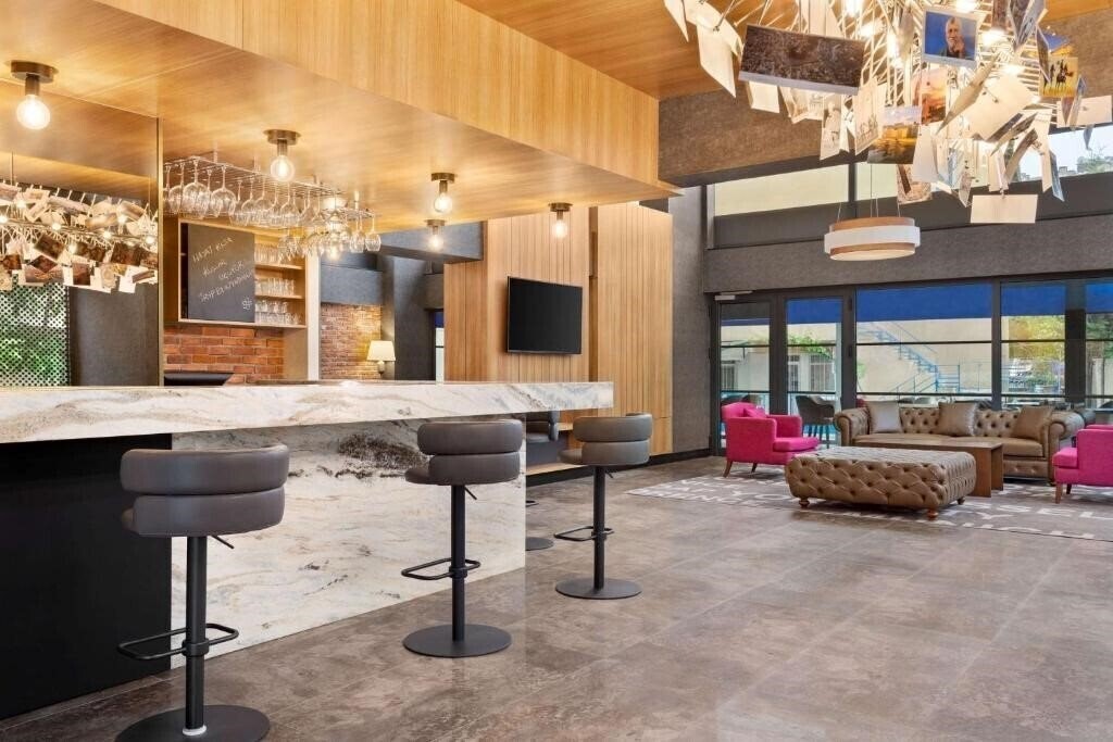 Фотографія Tryp By Wyndham Istanbul Atasehir 3*
