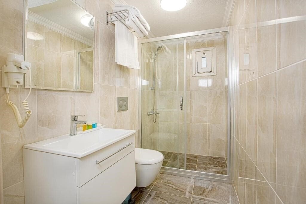 Фото Sim Hotel 3*