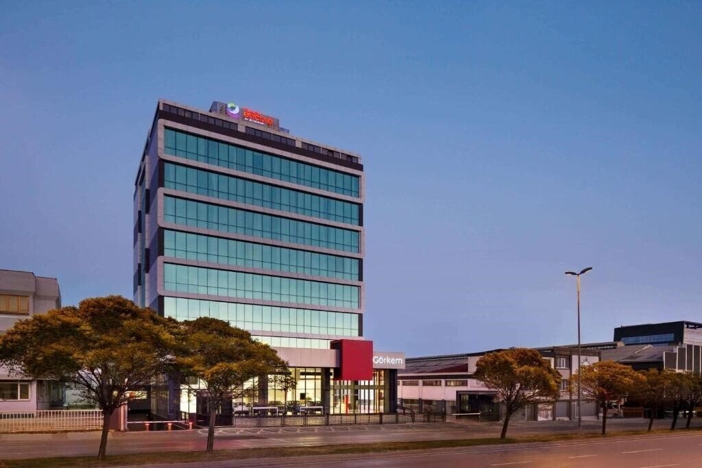 Отель Ramada Encore by Wyndham Istanbul Avcilar 3*