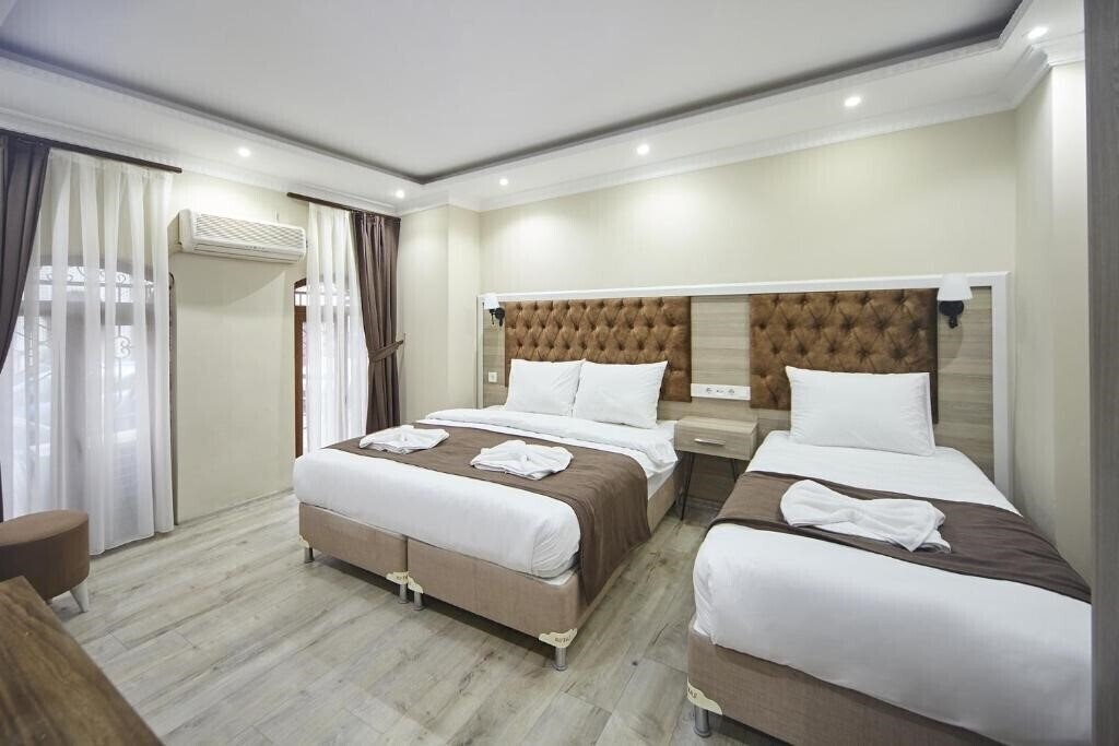 Фото Luna Suites Taksim 3*