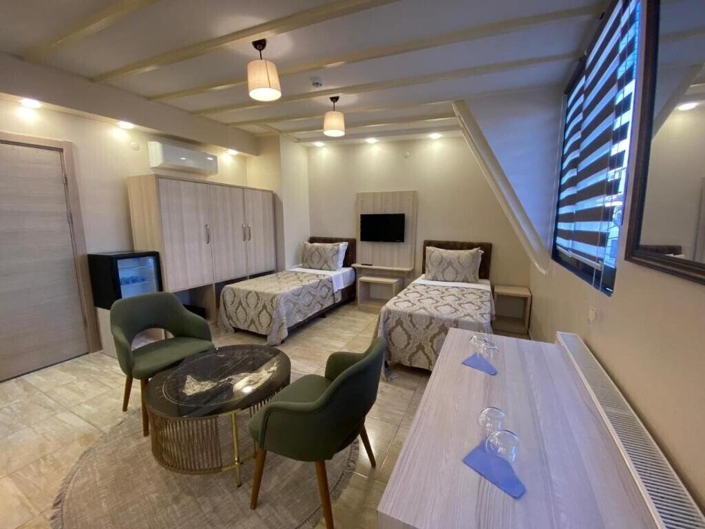 Фотографія Hotel Mavirem 3*