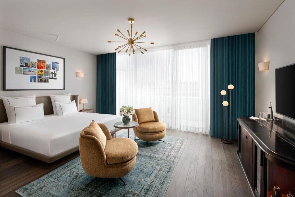 Изображение Glens Palas Istanbul Nisantasi (ex. Glens Palas Nisantasi, Nish Palas Istanbul, Nish Palas Istanbul by Hyatt) 5*