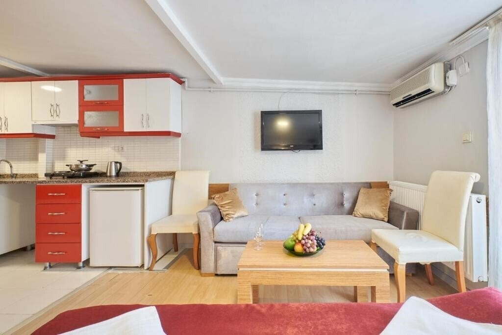 Готель Central Suites Taksim 3*