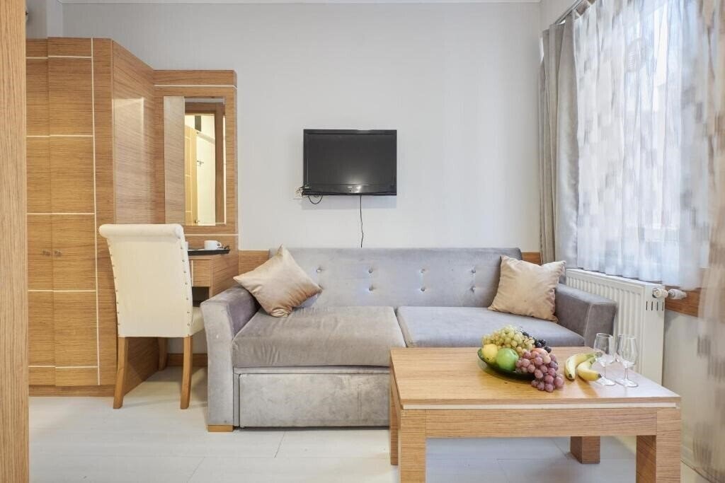 Фотографія Central Suites Taksim 3*