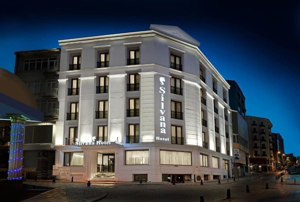 Отель Silvana Hotel  Boutique 4*