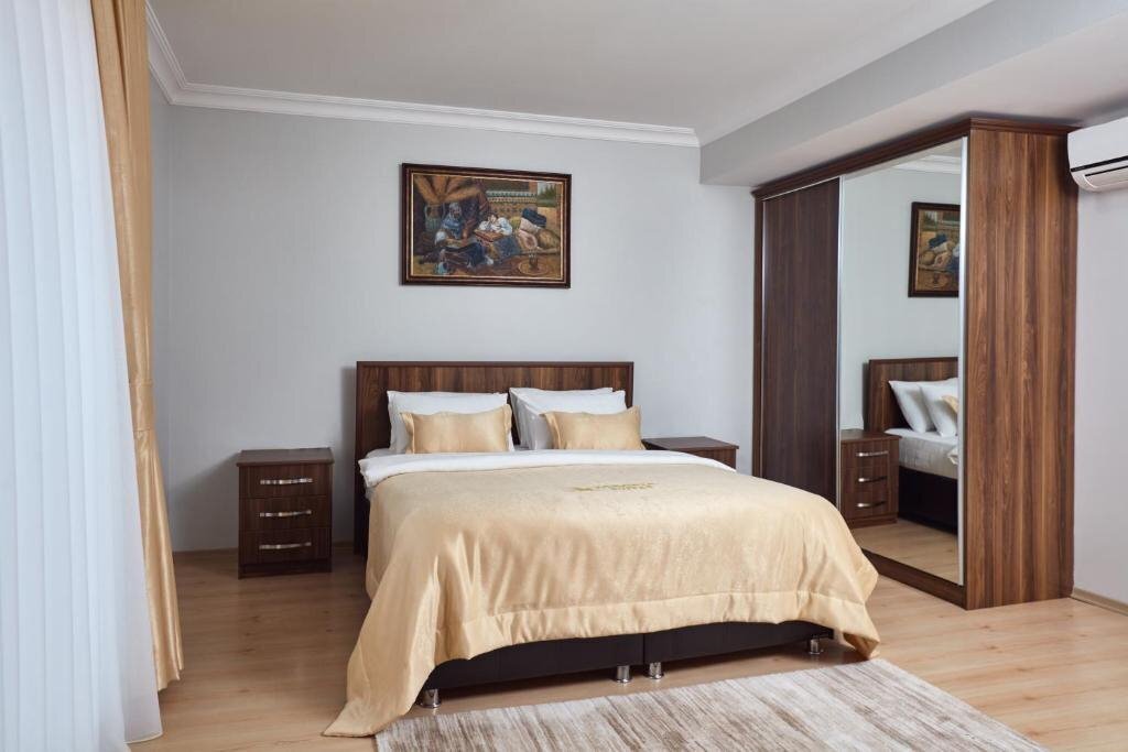 Фото Tarabya Palace Suite Apt апартаменты