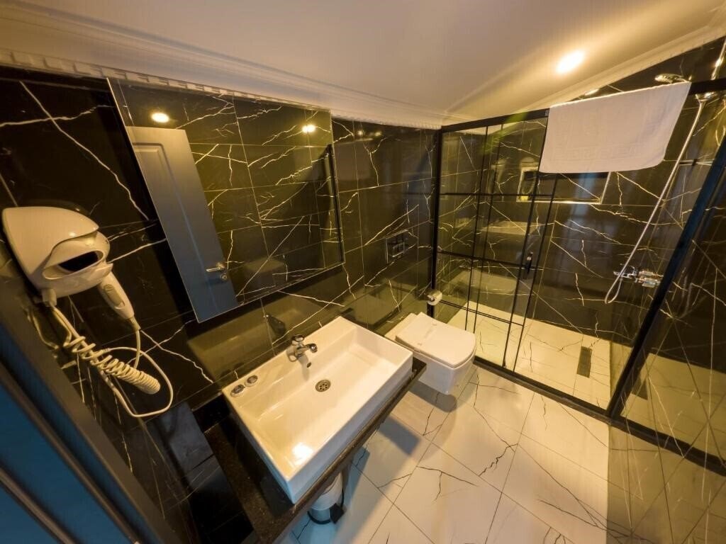 Фотографія Express Plus Hotel 3*