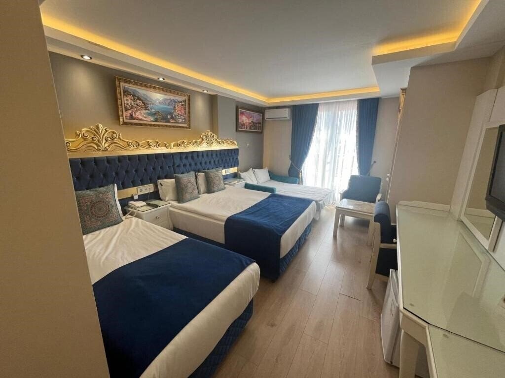 Готель Barbarossa Hotel 3*