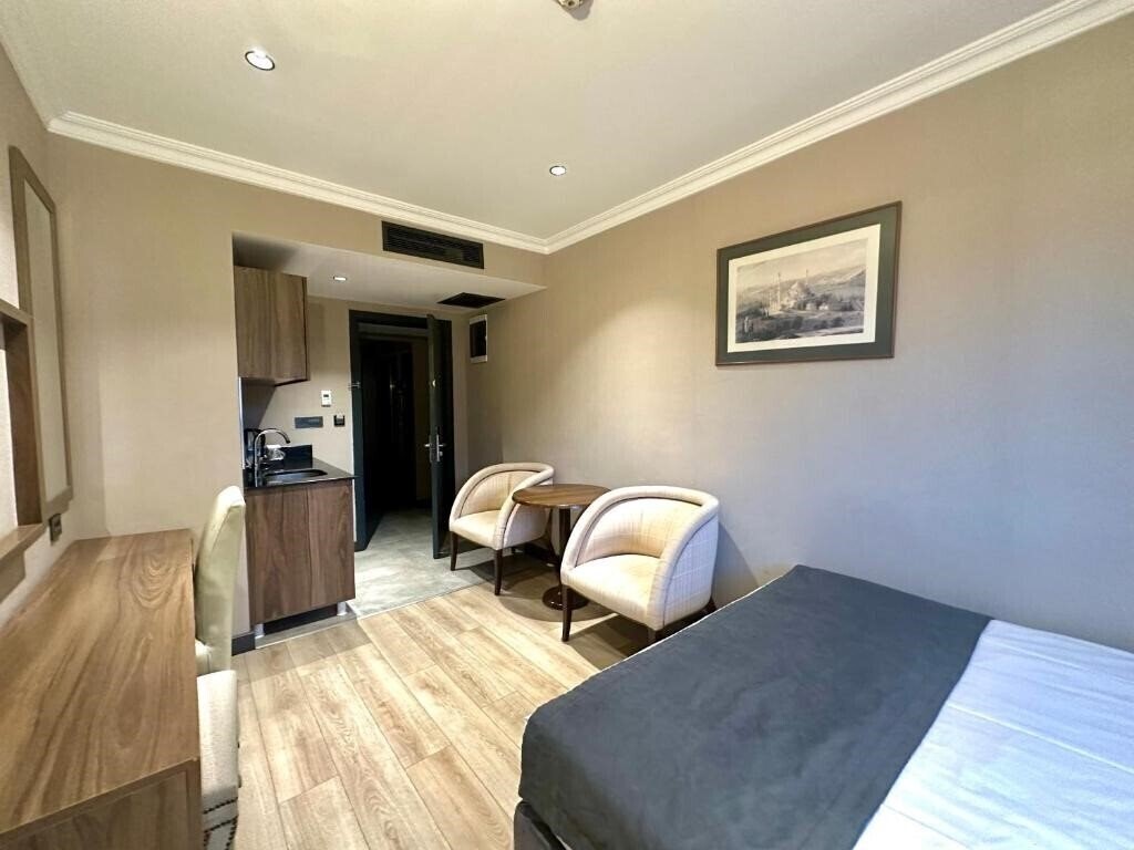 Фотографія Mineo Hotel Taksim 4*