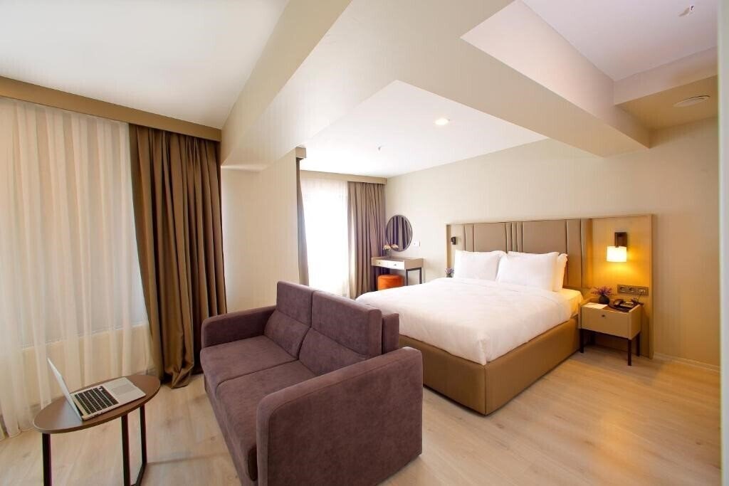 Готель Joy Taksim 3*